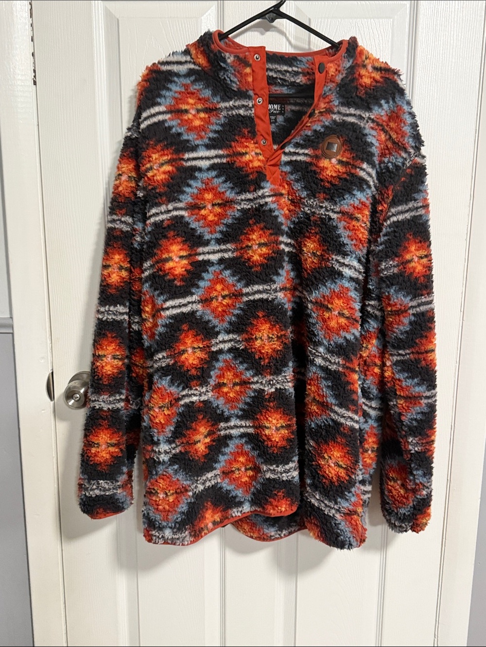 Fuzzy Geometric Pullover Turtleneck Sweater - Orange/Black